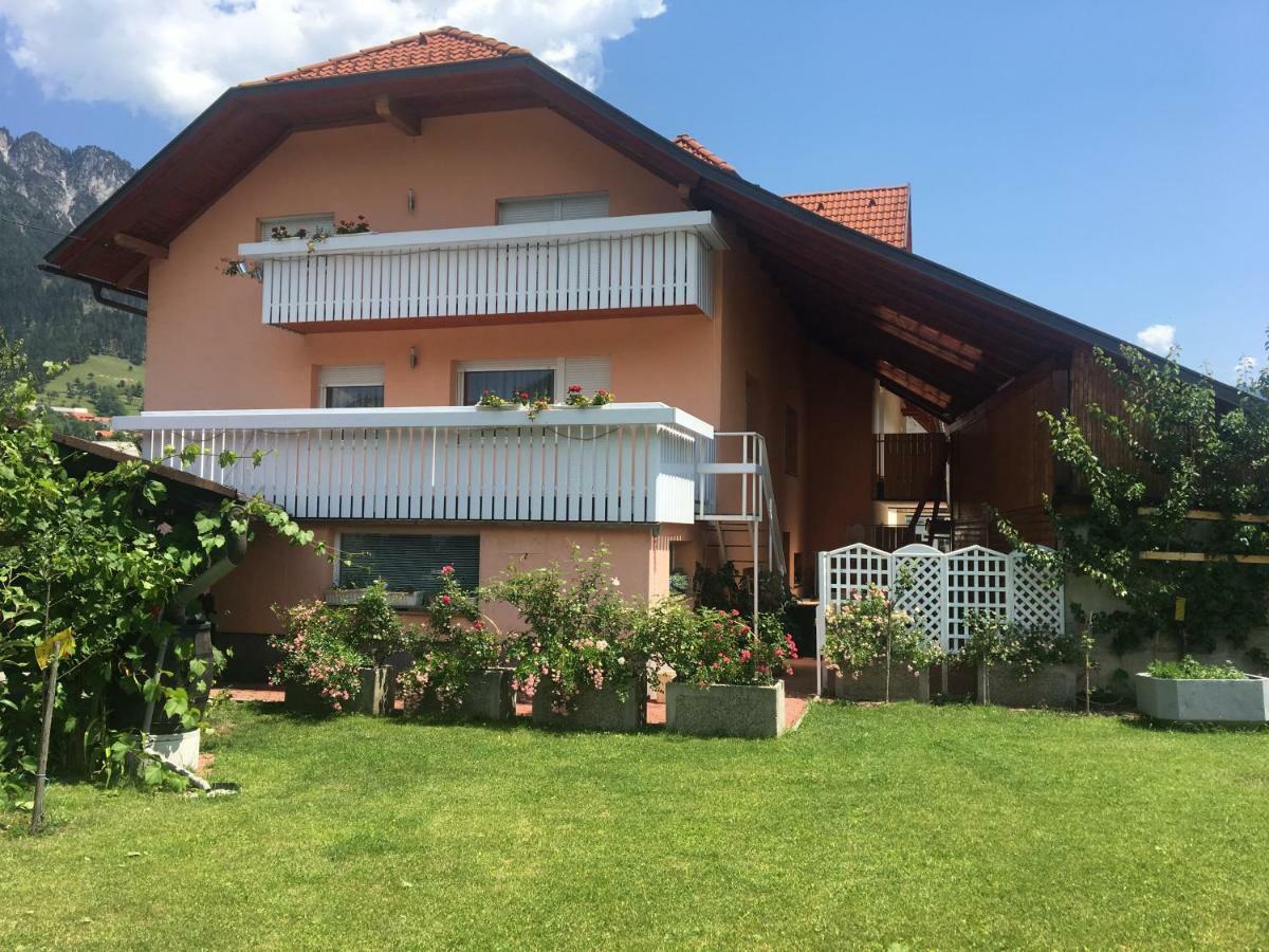 Apartma Metka Мойстрана Экстерьер фото