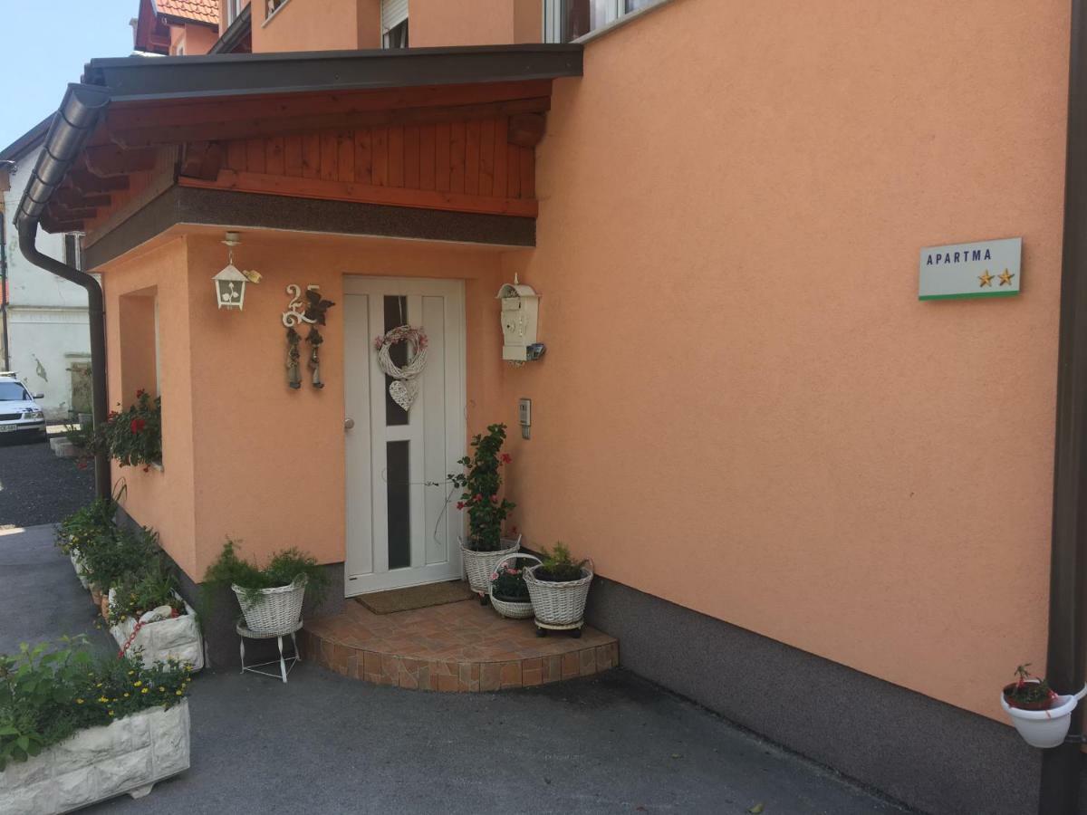 Apartma Metka Мойстрана Экстерьер фото